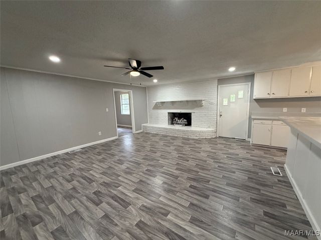 350 County Road 401 ., Selma, AL 36701