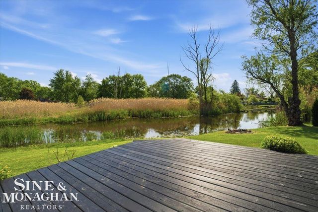 2122 Michigan Street, Algonac, MI 48001