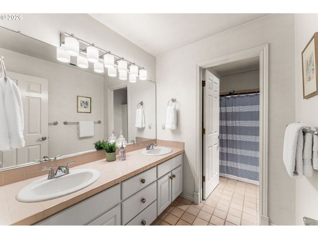 11507 Ne 33RD Ave, Vancouver, WA 98686