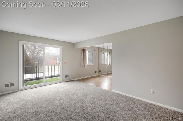 23007 Liberty Street, Saint Clair Shores, MI 48080