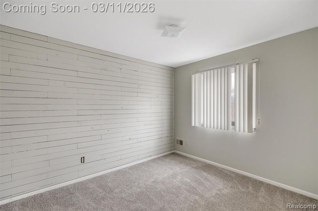 23007 Liberty Street, Saint Clair Shores, MI 48080