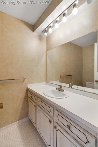 23007 Liberty Street, Saint Clair Shores, MI 48080