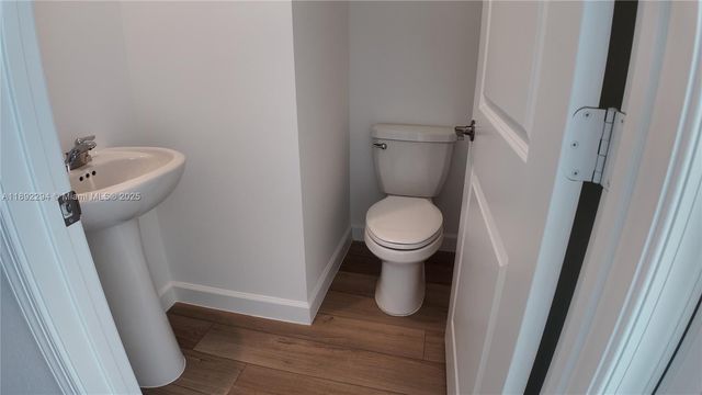 830 SE Grovebush Ln 830, Port St. Lucie, FL 34984