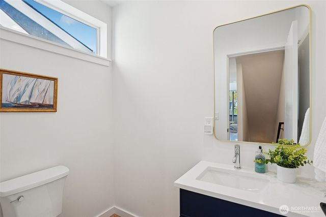 6211 12th Avenue NE, Seattle, WA 98115