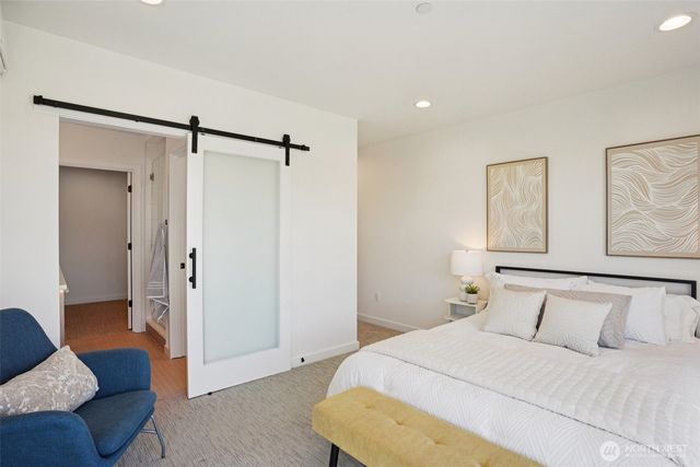 6211 12th Avenue NE, Seattle, WA 98115