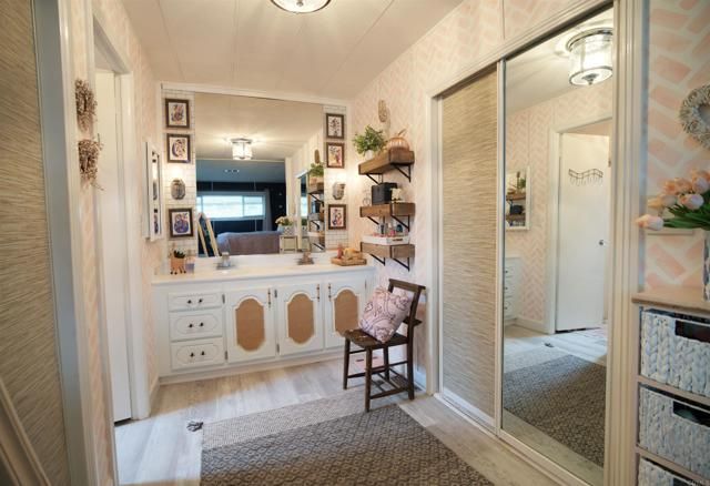 1600 E Vista Way 84, Vista, CA 92084