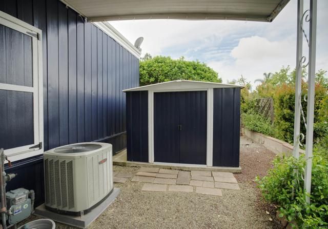 1600 E Vista Way 84, Vista, CA 92084