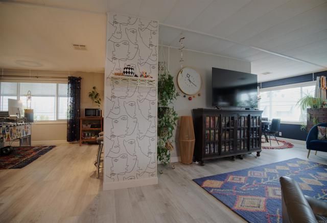 1600 E Vista Way 84, Vista, CA 92084