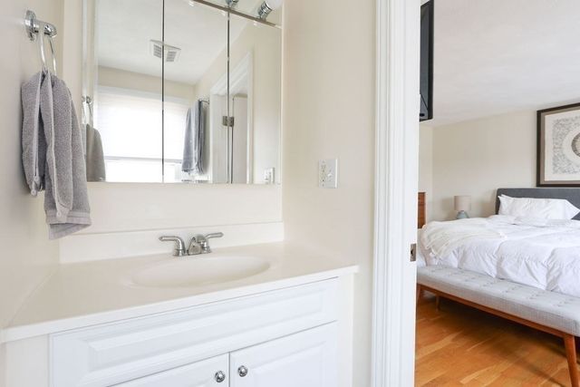 174 Adams 1, Newton, MA 02458