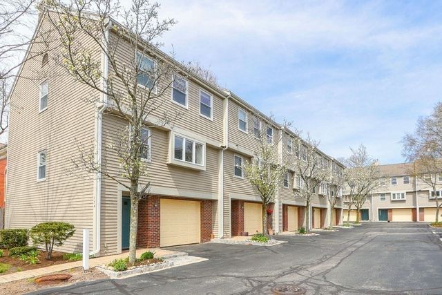 174 Adams 1, Newton, MA 02458