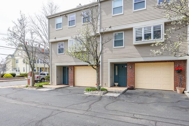 174 Adams 1, Newton, MA 02458