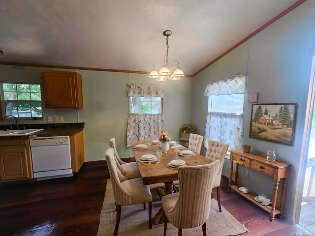 219 Lopez, Seguin, TX 78155