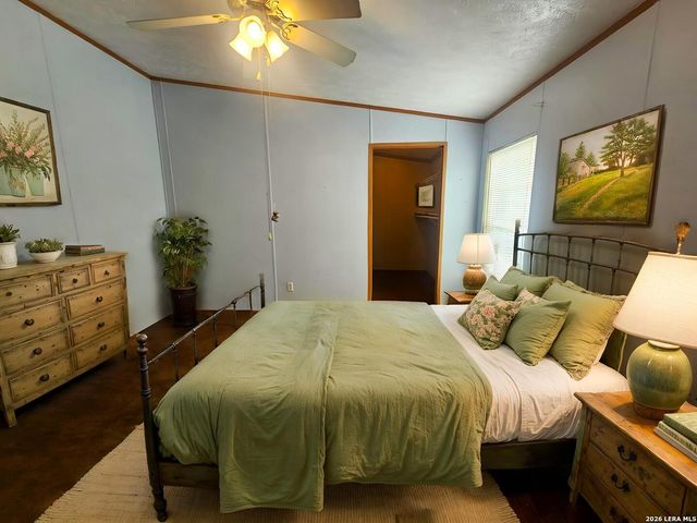 219 Lopez, Seguin, TX 78155