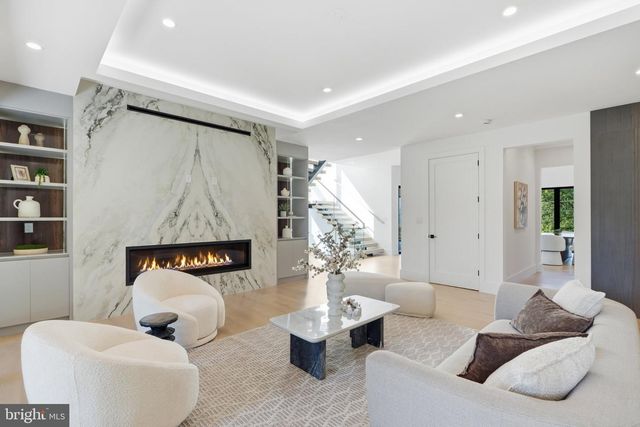1747 GILSON ST, Falls Church, VA 22043