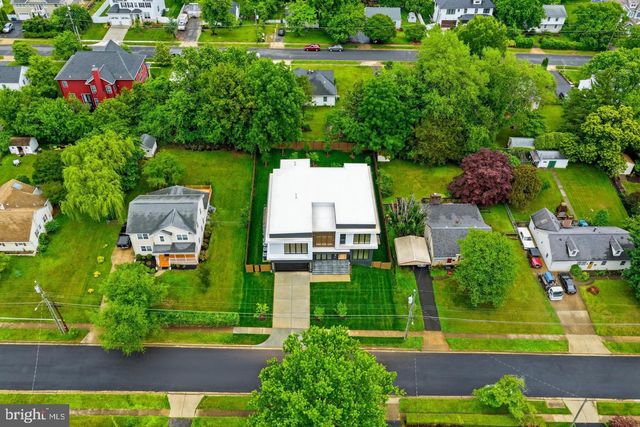 1747 GILSON ST, Falls Church, VA 22043