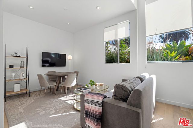 507 N Orlando Avenue 103, West Hollywood, CA 90048