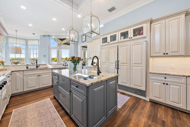 18137 Palm Point Drive, Jupiter, FL 33458