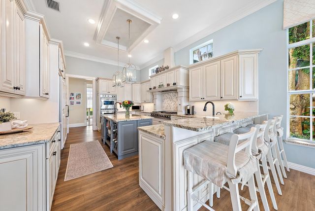 18137 Palm Point Drive, Jupiter, FL 33458