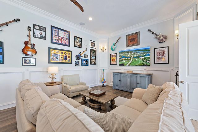 18137 Palm Point Drive, Jupiter, FL 33458