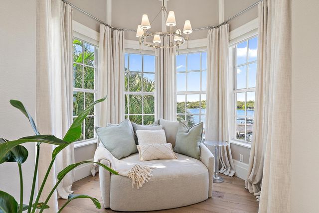 18137 Palm Point Drive, Jupiter, FL 33458