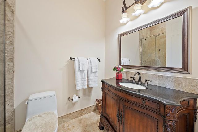 18137 Palm Point Drive, Jupiter, FL 33458