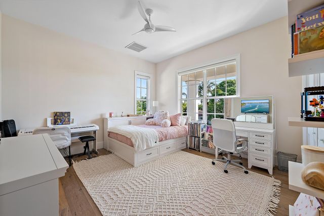 18137 Palm Point Drive, Jupiter, FL 33458