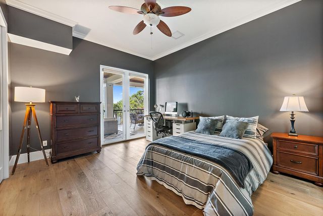 18137 Palm Point Drive, Jupiter, FL 33458