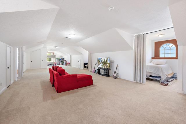 18137 Palm Point Drive, Jupiter, FL 33458