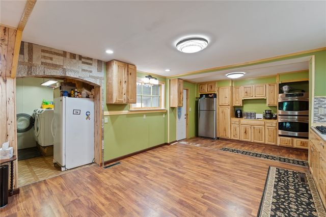 10823 Lummisville Road, Huron, NY 14590