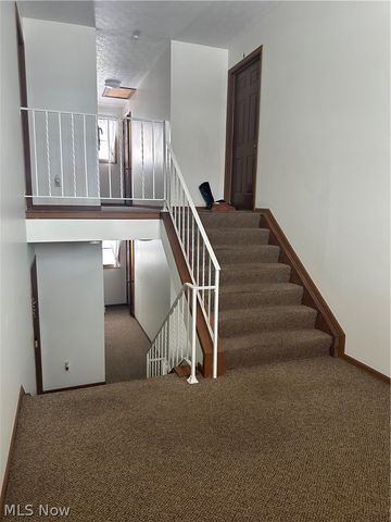 7362 Eisenhower Drive 5, Boardman, OH 44512