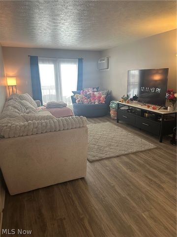 7362 Eisenhower Drive 5, Boardman, OH 44512