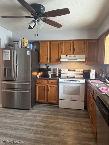 7362 Eisenhower Drive 5, Boardman, OH 44512