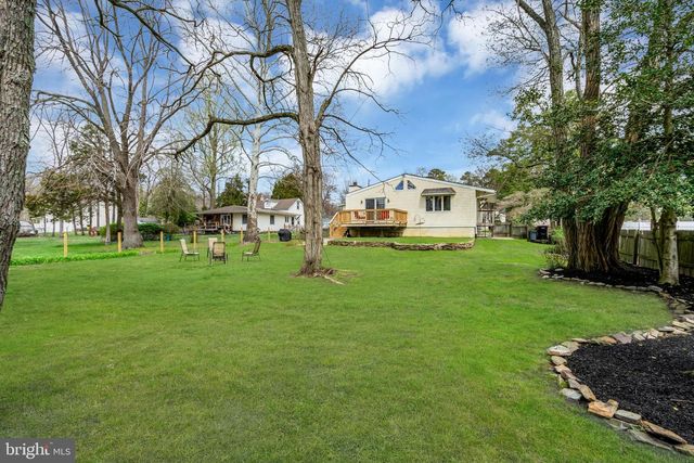 33 POPLAR ST, Sicklerville, NJ 08081