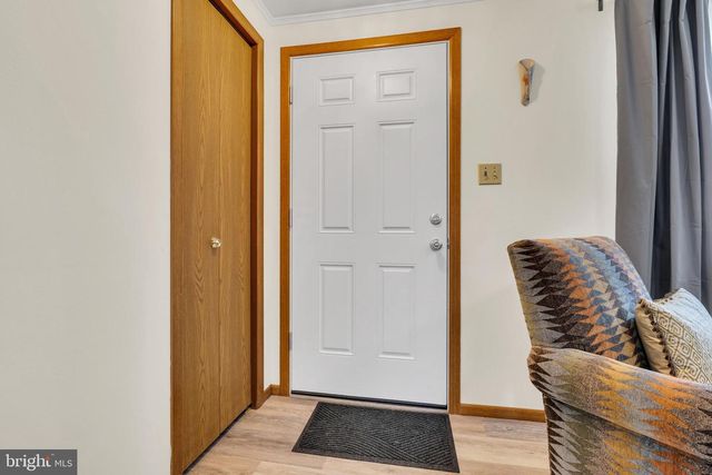 33 POPLAR ST, Sicklerville, NJ 08081