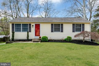 33 POPLAR ST, Sicklerville, NJ 08081