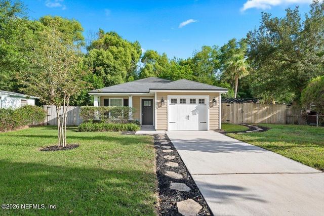 6237 SYRINGA Lane, Jacksonville, FL 32211