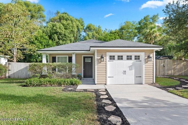 6237 SYRINGA Lane, Jacksonville, FL 32211