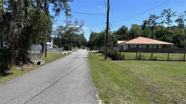 4800 PETROFF AVENUE, Orlando, FL 32812