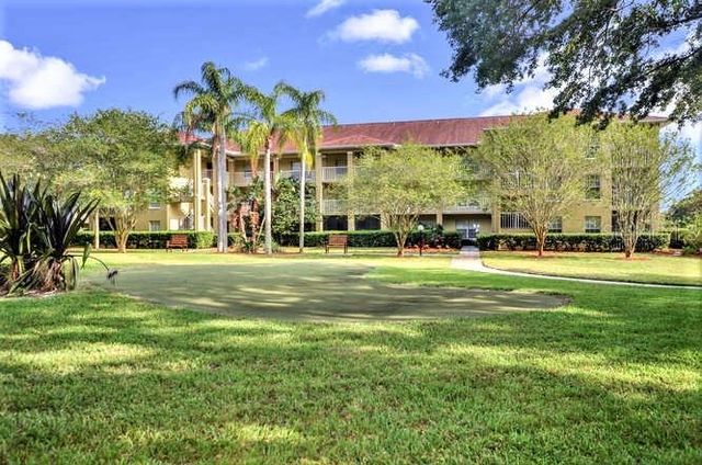 2690 CORAL LANDINGS BOULEVARD 438, Palm Harbor, FL 34684