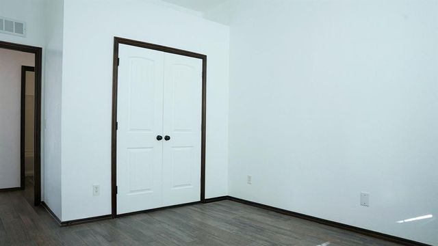 13049 SW 5th Street, Yukon, OK 73099