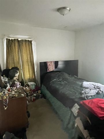 19730 Trinity Street, Detroit, MI 48219