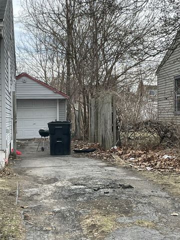 19730 Trinity Street, Detroit, MI 48219