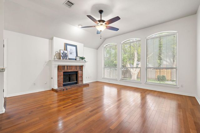 12713 Cinchring LN, Austin, TX 78727