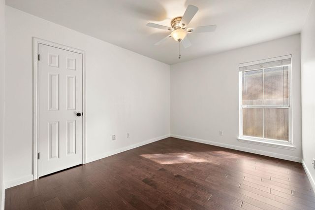 12713 Cinchring LN, Austin, TX 78727