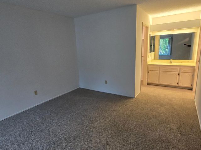 7048 La Costa Ln, Citrus Heights, CA 95621