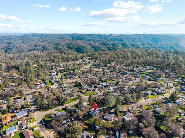 464 Cappella Dr, Diamond Springs, CA 95619