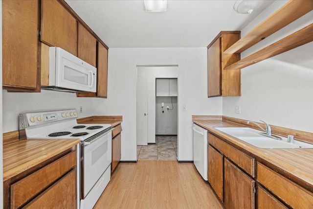 464 Cappella Dr, Diamond Springs, CA 95619