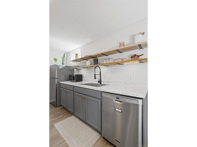 3230 W 93rd Ave, Westminster, CO 80031