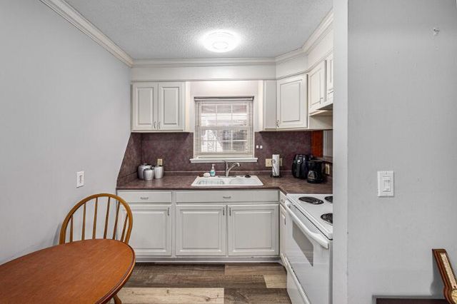 640 Cornell Street C44, Charleston, SC 29407