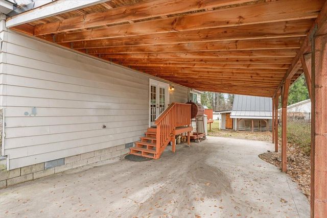 300 E Minnesota Avenue, Mccloud, CA 96057